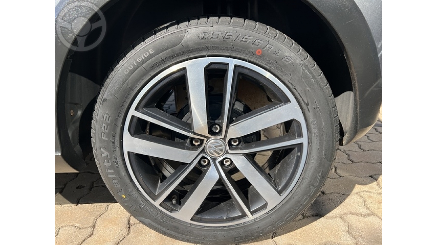 VOLKSWAGEN - FOX 1.6 XTREME - 38.000 - - 2019/2019 - CINZA - R$ 64.900,00