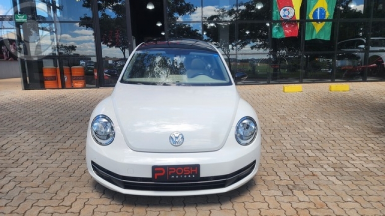 VOLKSWAGEN - FUSCA TSI 2.0 TURBO - BAIXO - - - 2012/2013 - BRANCA - R$ 94.900,00