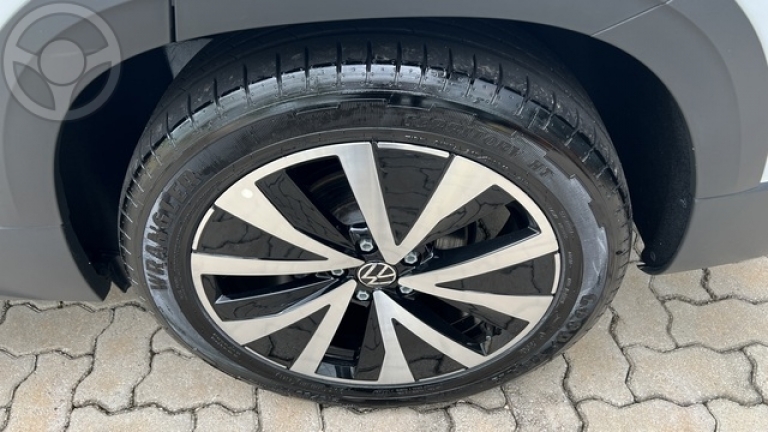 VOLKSWAGEN - TAOS HIGHLINE - - 1.4 TURBO - 25 - BAIXO - - 2023/2023 - BRANCA - R$ 169.900,00