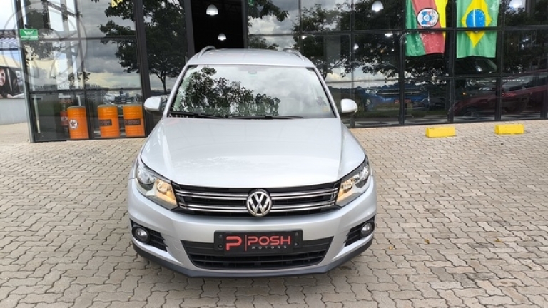 VOLKSWAGEN - TIGUAN TSI 2.0 TURBO - - 2014/2015 - PRATA - R$ 73.900,00