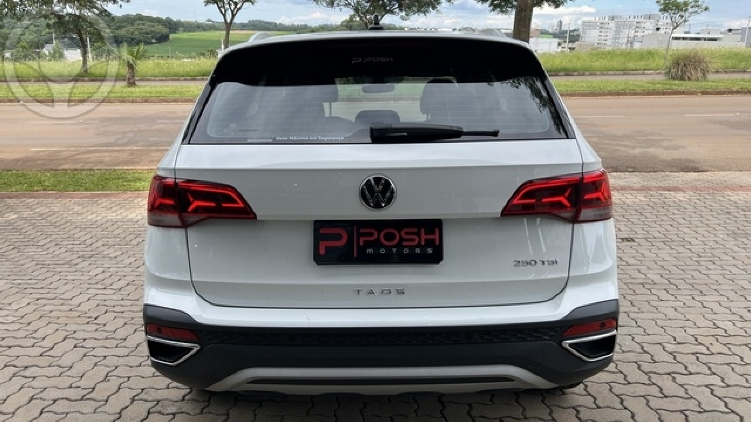 VOLKSWAGEN - TAOS HIGHLINE - - 1.4 TURBO - 25 - BAIXO - - 2023/2023 - BRANCA - R$ 169.900,00